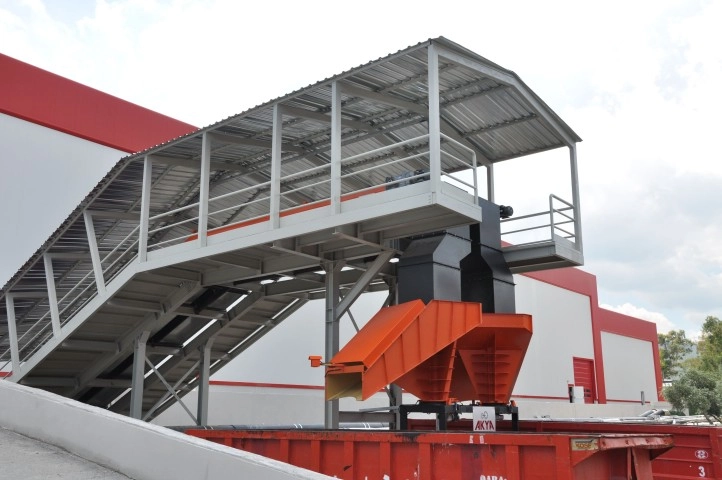 Hurda Metal Konveyörü